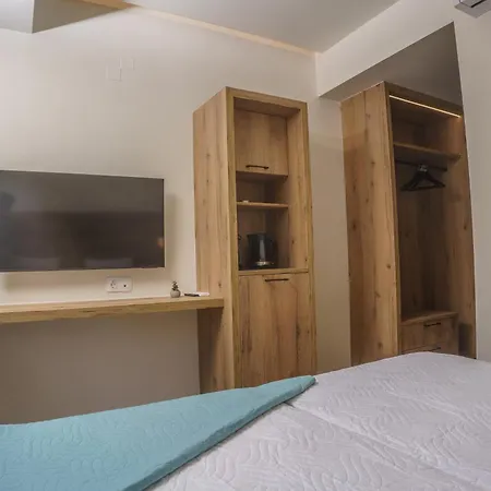 Sunlight Hotel 2*